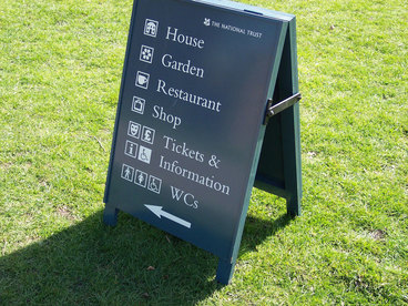 Signage in Audley 81 0 0 0 10000 10000 368 1